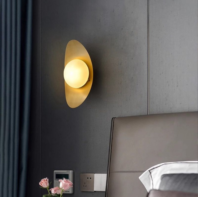 Светильник DZN-13673 ЗОЛОТАЯ БРОНЗА ` D350*200/H150/1/G9/10W плафон стекло белое матовое