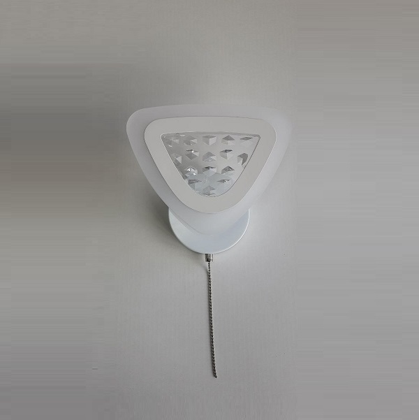 Светильник SPF-13851 БЕЛЫЙ ` 1/LED/6W/2800-6500K с выключателем 3 РЕЖИМА SALTO