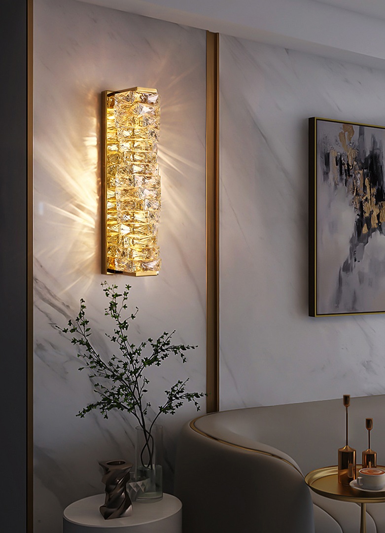 Светильник ElegantLight DZN-13118 ЗОЛОТО ` D120/H460/1/LED/24W/4200 CARE WALL