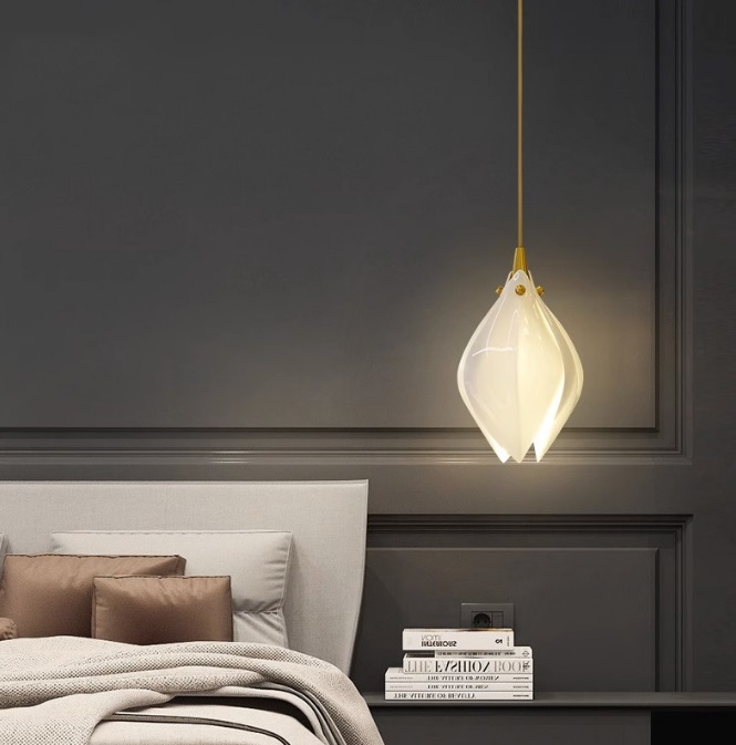 Светильник DZN-10621 ЗОЛОТАЯ БРОНЗА / БЕЛАЯ КЕРАМИКА ` D125/H230+1500/1/G9/10W LEA-LEA 25-07