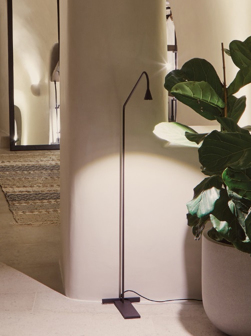 Светильник напольный DZN-10798 ЧЕРНЫЙ ` D400/H1200/1/LED/6W/3000K AREND