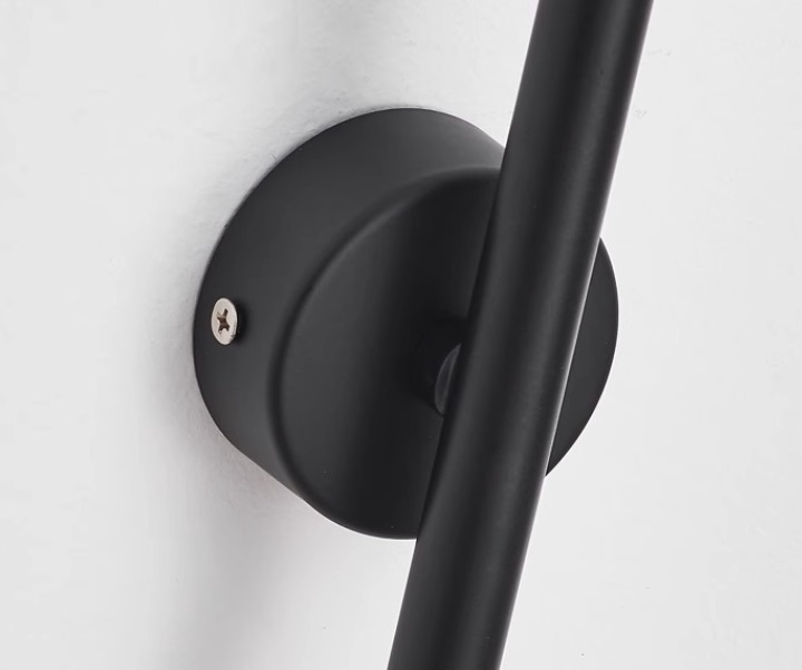 Светильник DZN-64568 ЧЕРНЫЙ ` D150*150/H1150/2/E27/40W DIRECTION