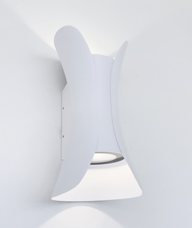 Светильник Elegant SPF-9850 WHITE/БЕЛЫЙ ` 2/LED/12W/4000-4500K 125*125*300mm SPF22-02 (1/20)